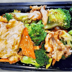 Best D6 Chicken w.Broccoli 芥兰鸡 in Kenner, LA