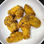 Best Fried Chicken Wings (6 Pcs) 炸鸡翅 in Kenner, LA